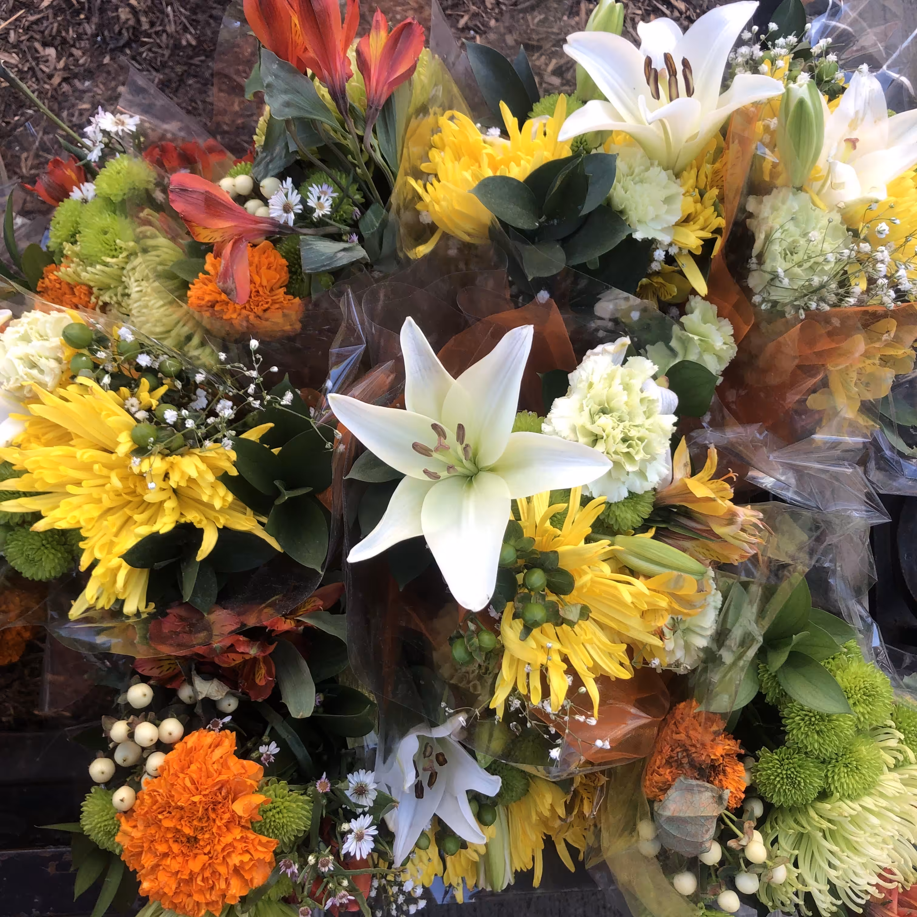 Flower Bouquet found in Brooklyn, May 2021