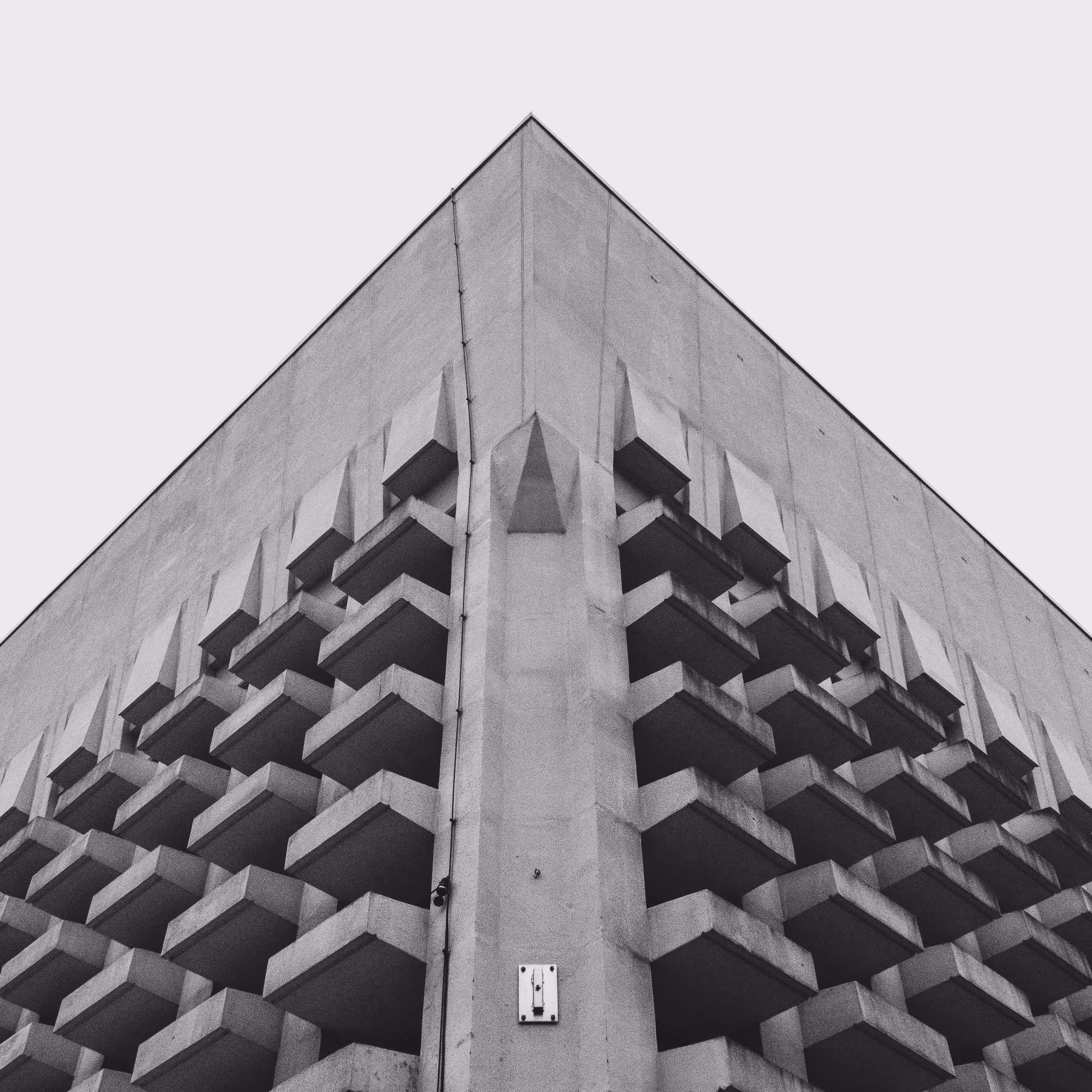 monochrome minimal 13
