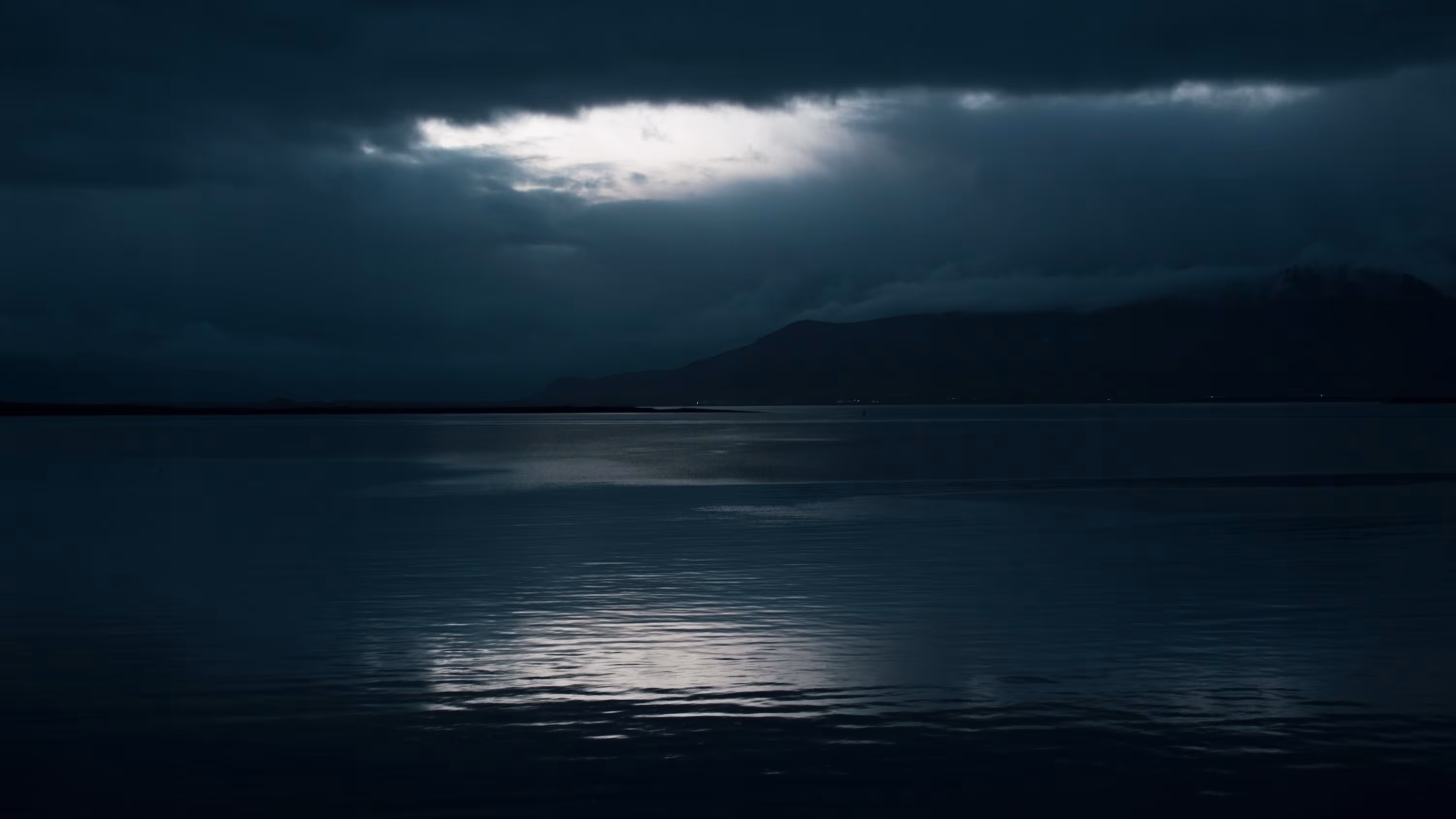 A Sweet Night in Iceland